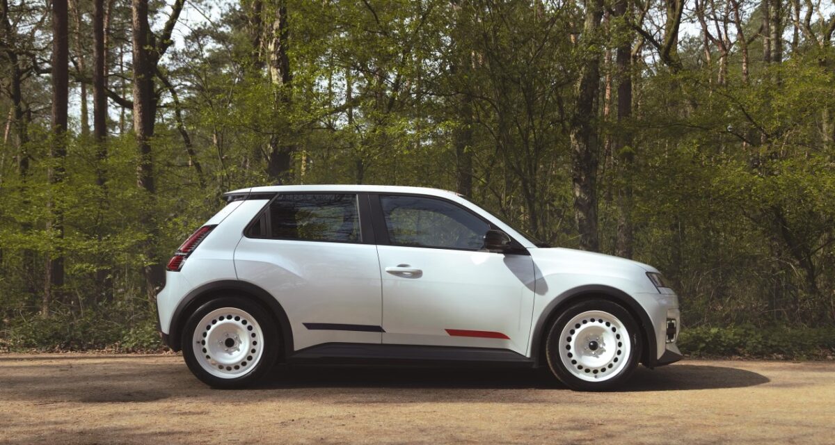 Revolve Eco Rally Renault 5 E-Tech (2026). Un kit Rallye signé Re-Volve pour la citadine ...