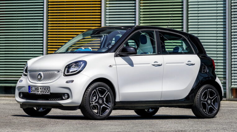 Smart coupe court aux rumeurs d’une succession à la ForFour