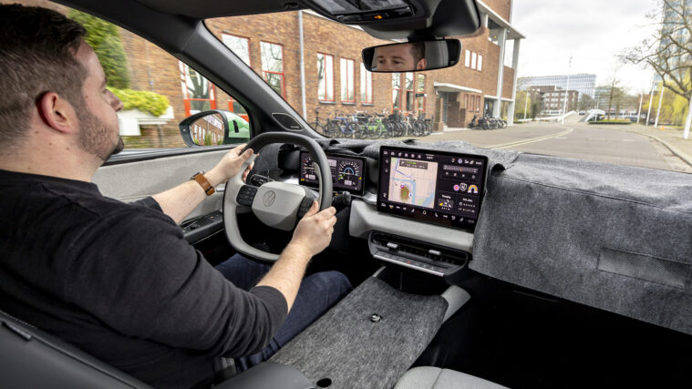 Volkswagen ID. Cross